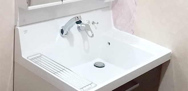 神戸市灘区 水漏れする洗面台の本体交換